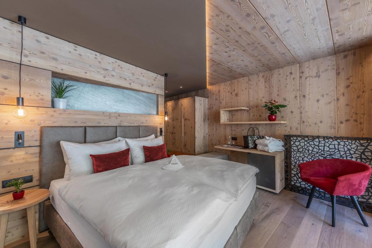 Almhotel Glieshof Malles Venosta Kültér fotó